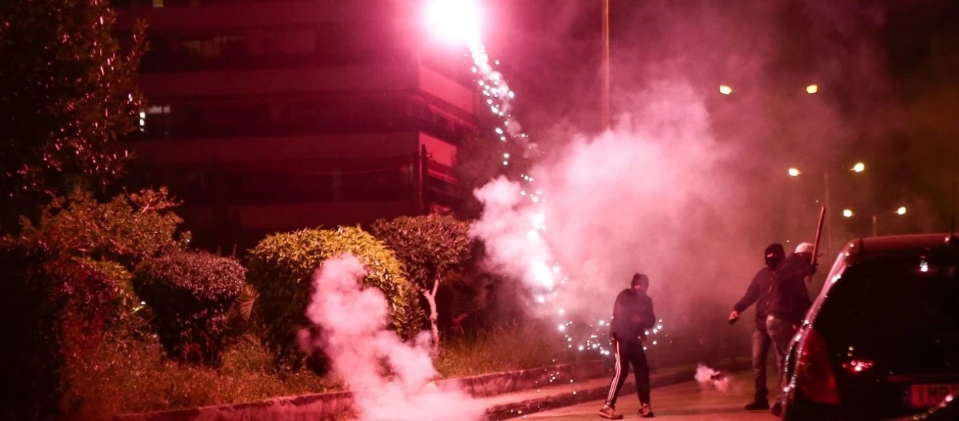 Οι διάλογοι των διαδηλωτών στη Νέα Σμύρνη: Τι άκουσαν οι αστυνομικοί